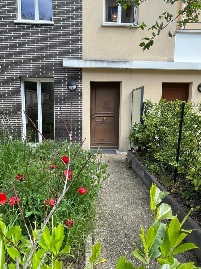 סן-קואן Maison Agreable Et Spacieuse Aux Portes De Paris Et Du Metro מראה חיצוני תמונה